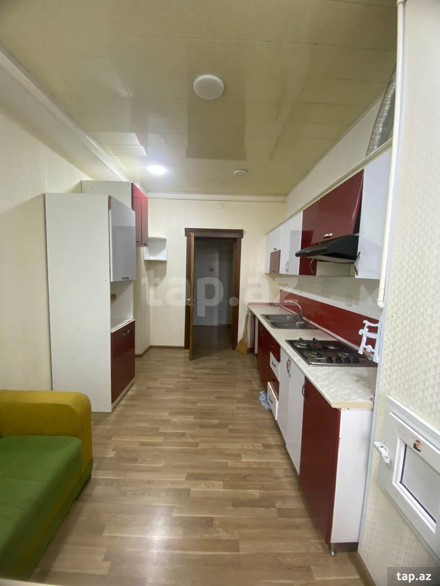 3-otaqlı yeni tikili kirayə verilir, İlqar Cümşüdov küç., 135 m²