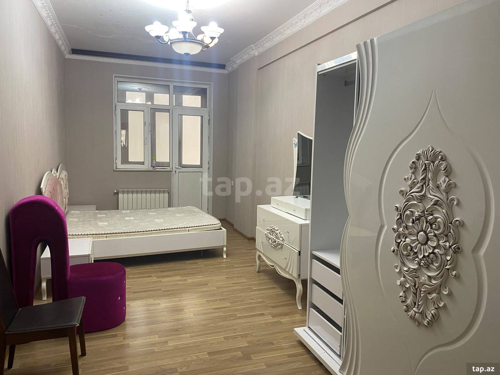 3-otaqlı yeni tikili kirayə verilir, İlqar Cümşüdov küç., 135 m²