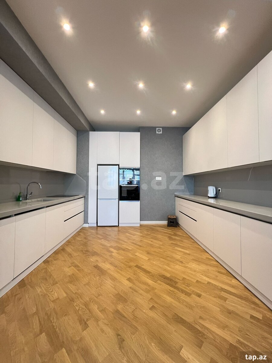 3-otaqlı yeni tikili kirayə verilir, Səbail r., 130 m²