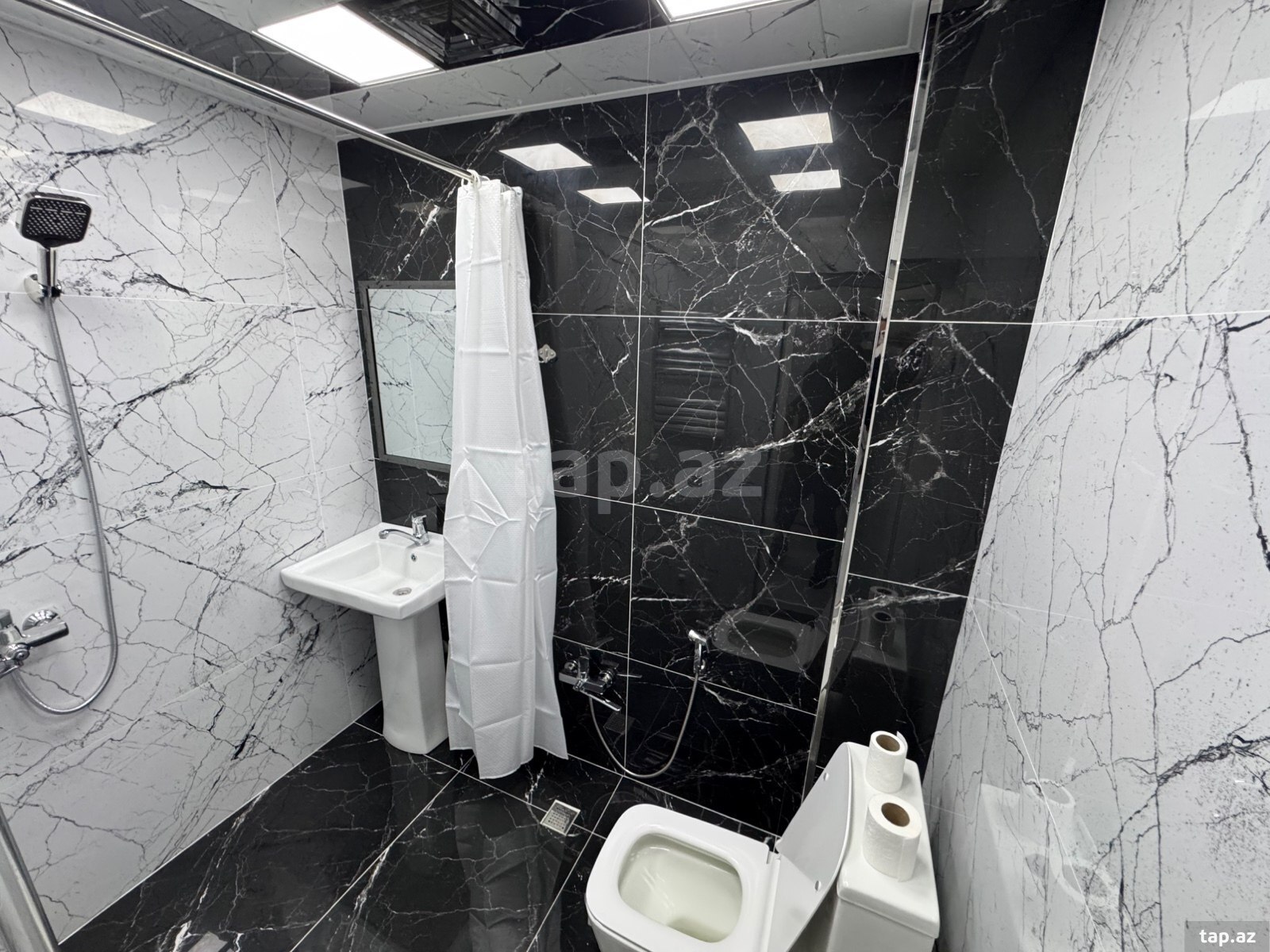 2-otaqlı mənzil, Şəki ş., 55 m²