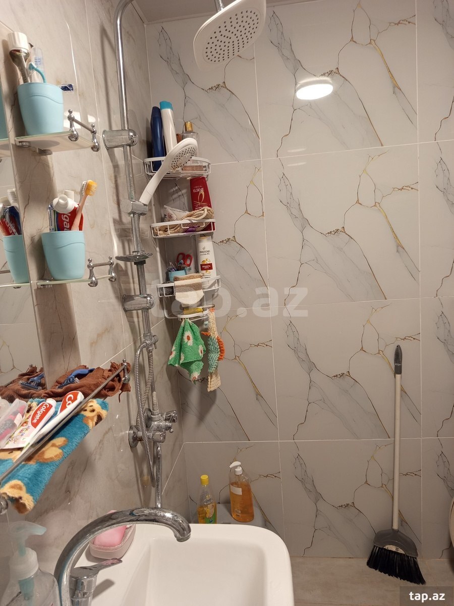 3-otaqlı mənzil kirayə verilir, Gəncə ş., 65 m²