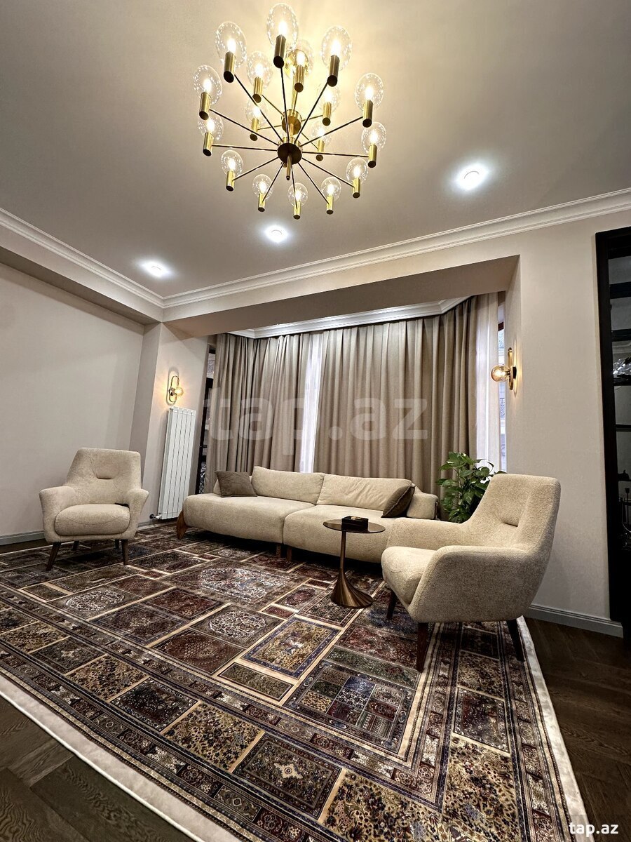4-otaqlı yeni tikili, 28 May m., 175 m²