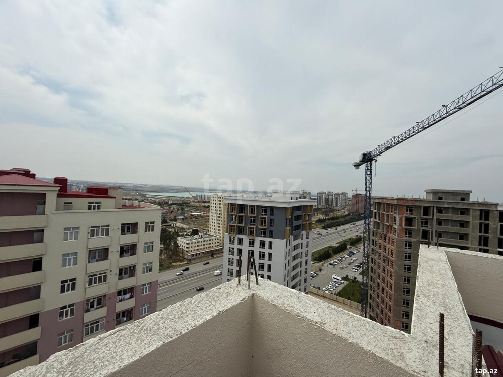 4-otaqlı yeni tikili, Xırdalan ş., 130.8 m²