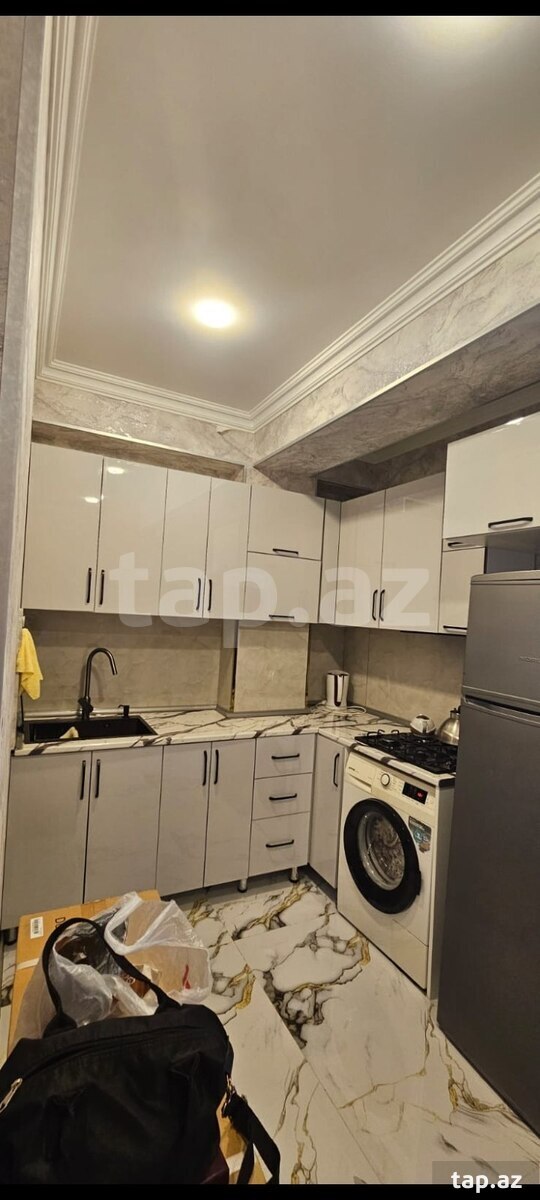 2 otaqlı mənzil satılır, Bakı