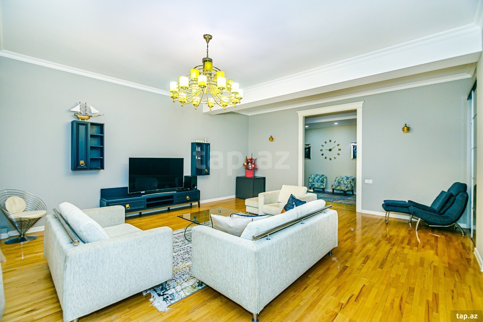 4-room apartment for rent, Baku