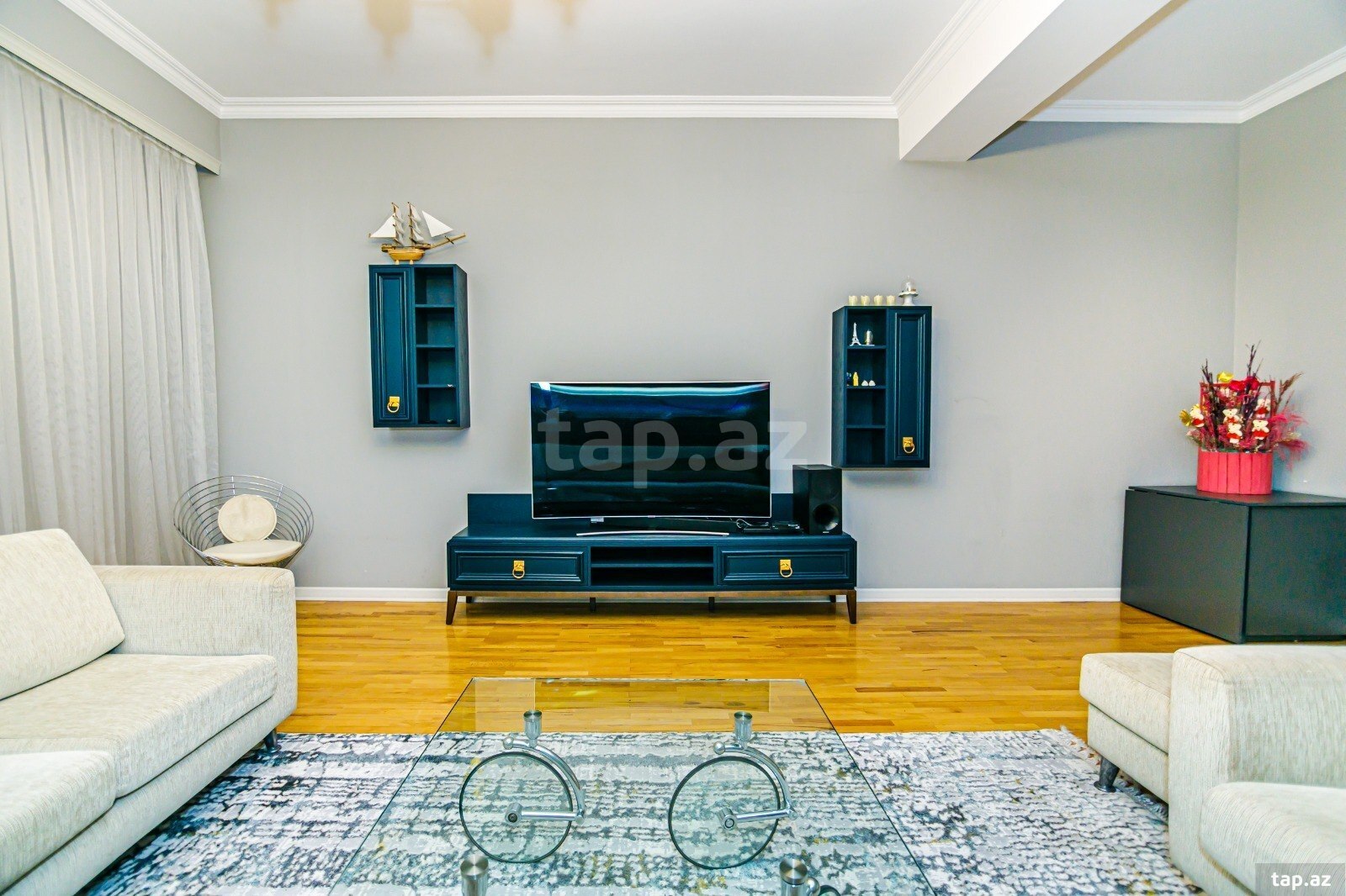 4-room apartment for rent, Baku