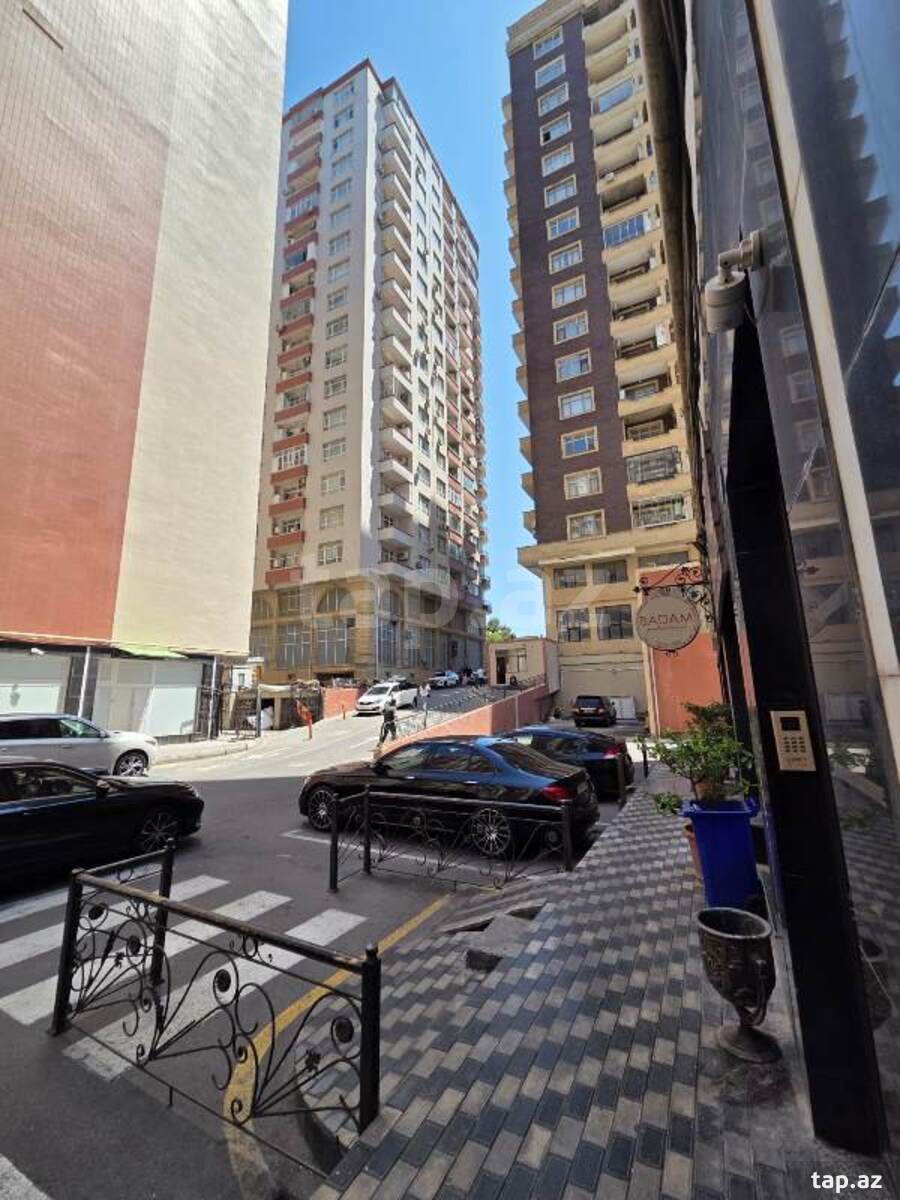 3 otaqlı mənzil satılır, Badamdar, Bakı