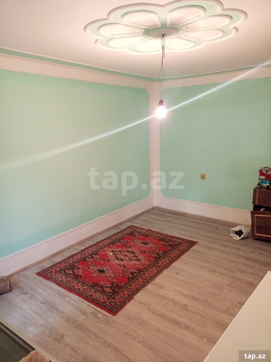4 otaqlı həyət evi satılır, Gəncə