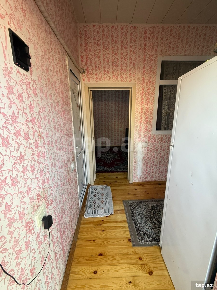 1 otaqlı həyət evi satılır, Binə, Bakı