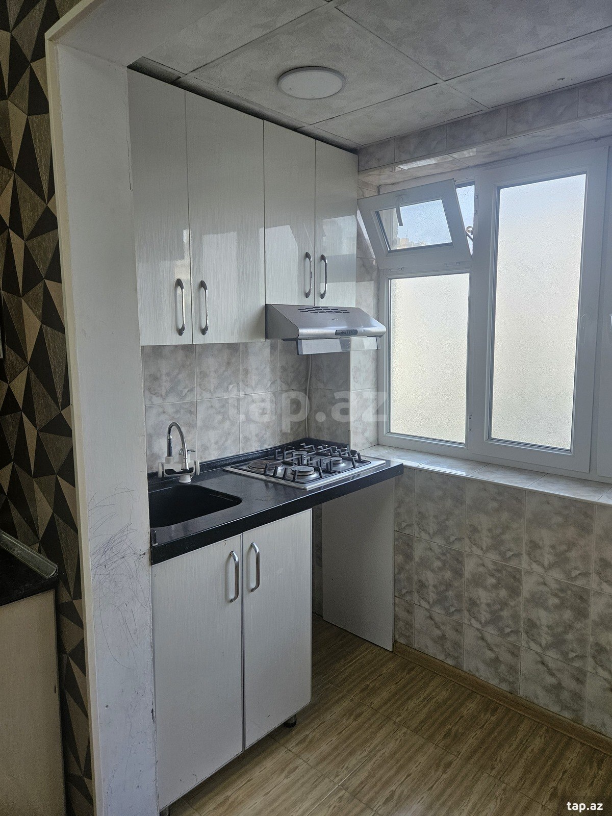 4-otaqlı mənzil, Cavanşir küç., 90 m²