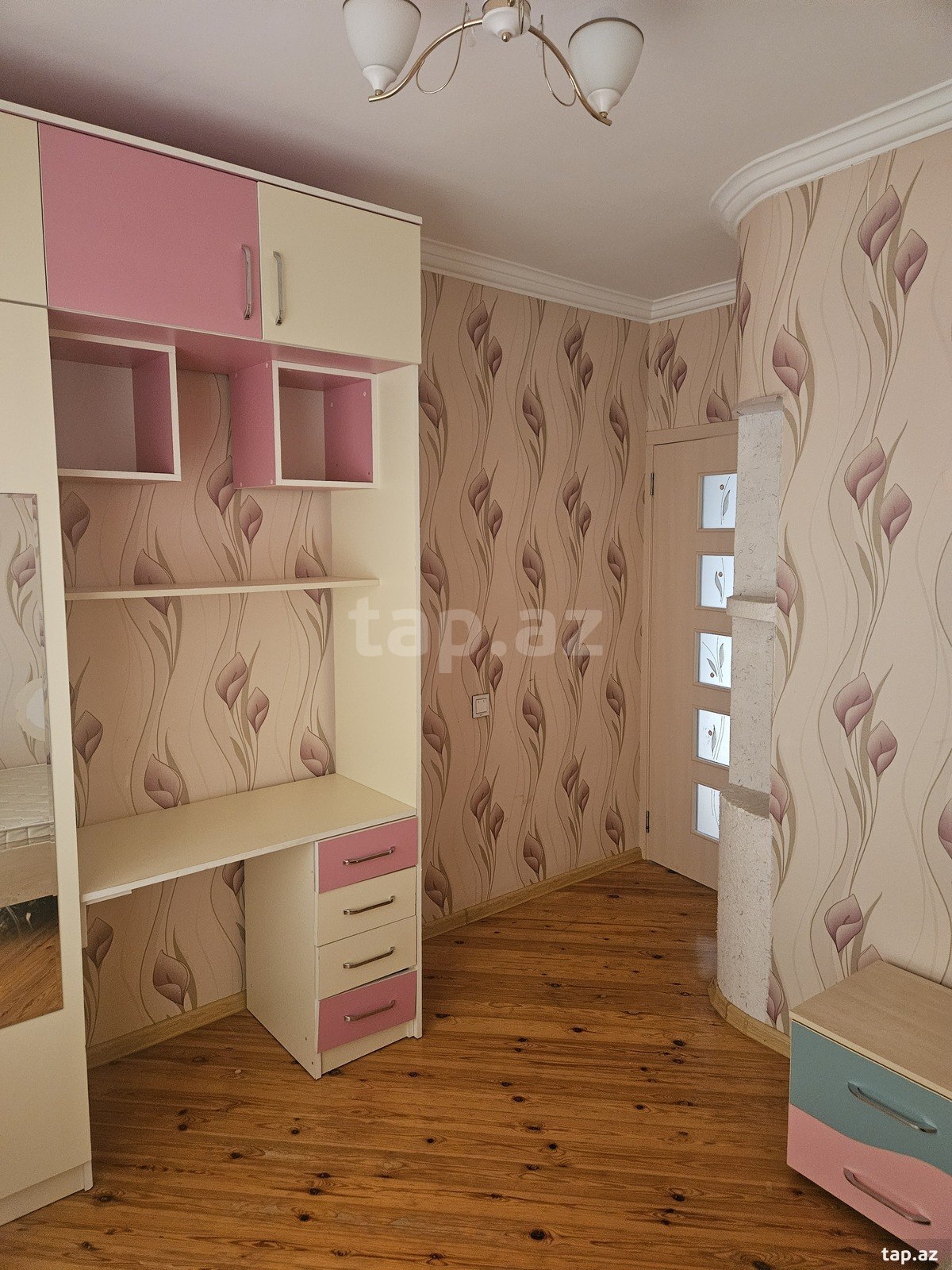 4-otaqlı mənzil, Cavanşir küç., 90 m²