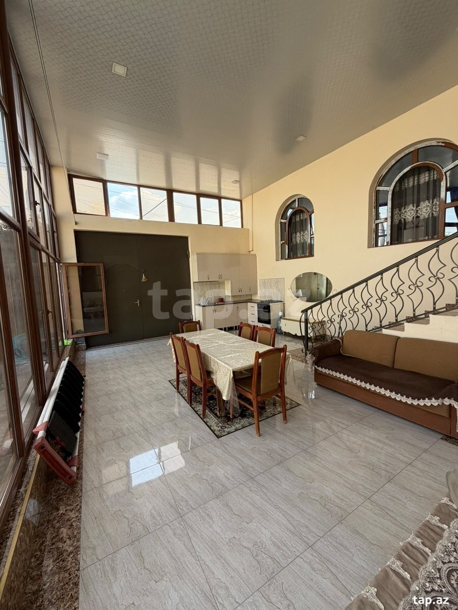 2 otaqlı həyət evi kirayə verilir, Gəncə