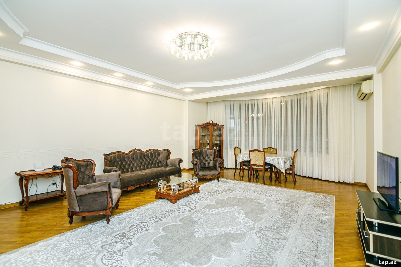 3 otaqlı mənzil kirayə verilir, Bakı