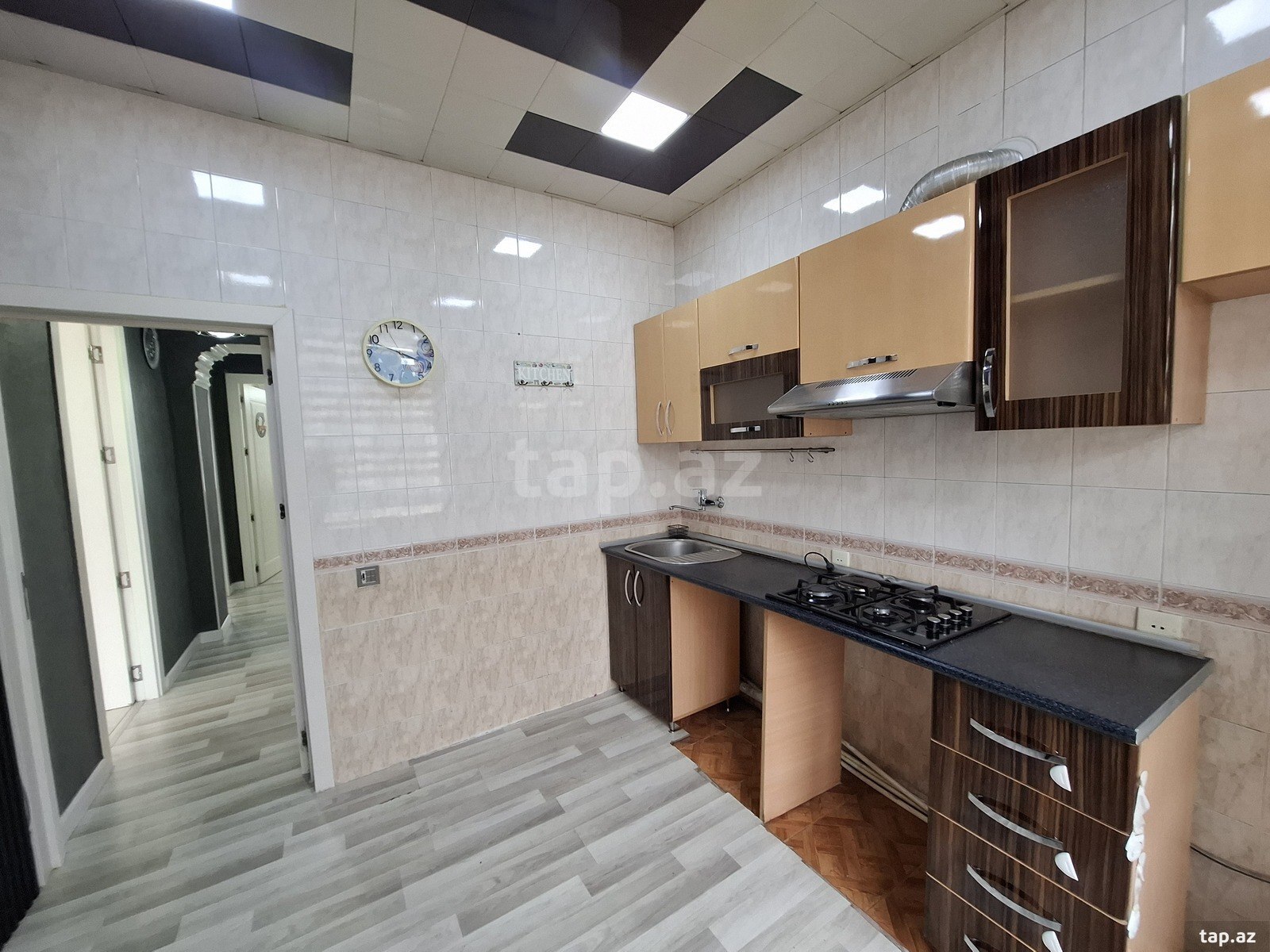3-otaqlı mənzil, Qara Qarayev m., 80 m²