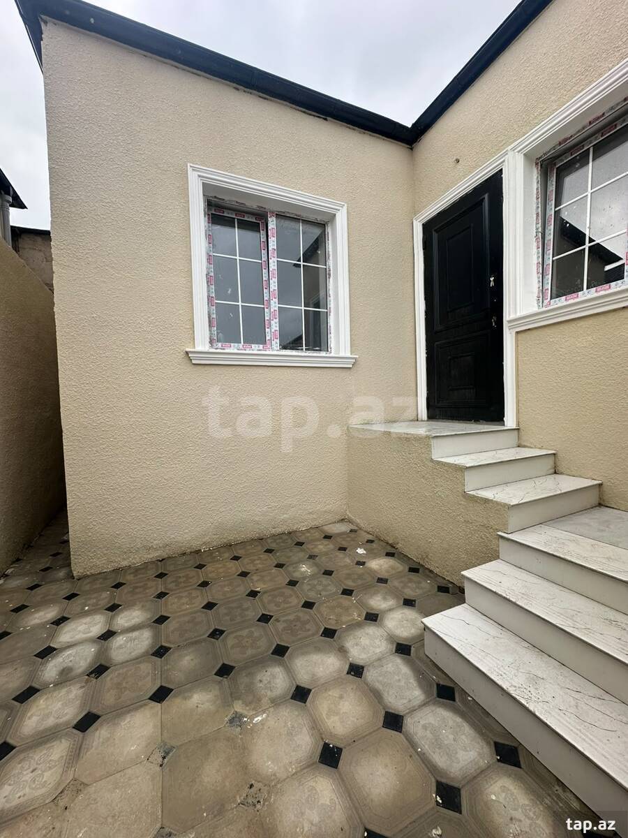 3 otaqlı həyət evi satılır, Bakı