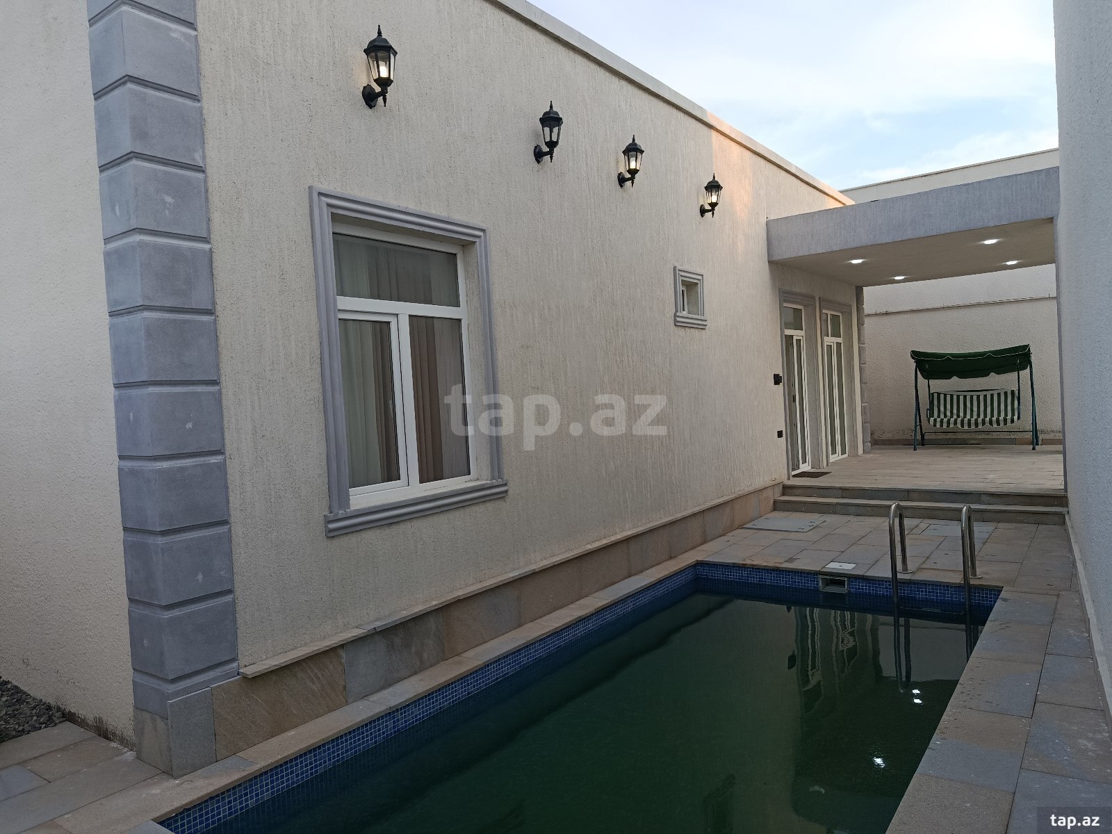 4 otaqlı həyət evi satılır, Mərdəkan, Bakı