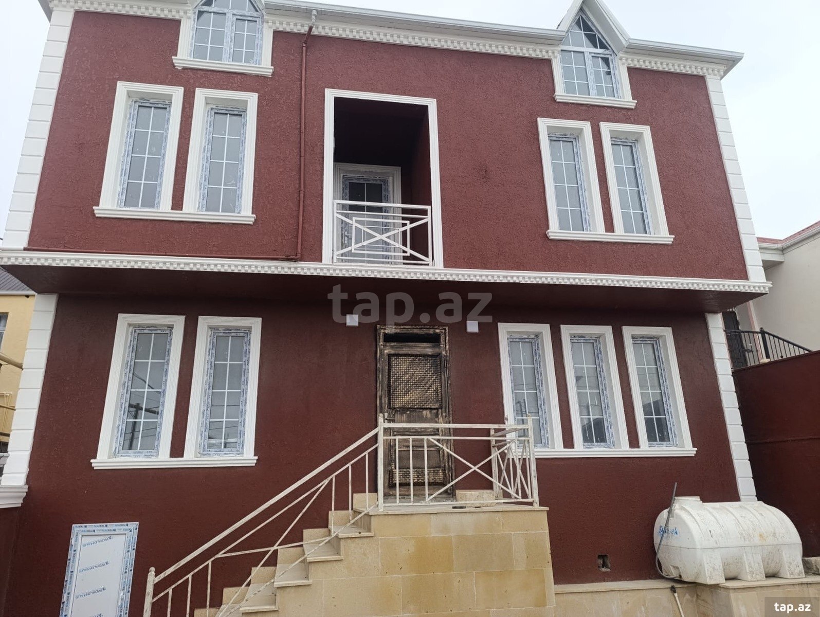 6-room private house for sale, Baku