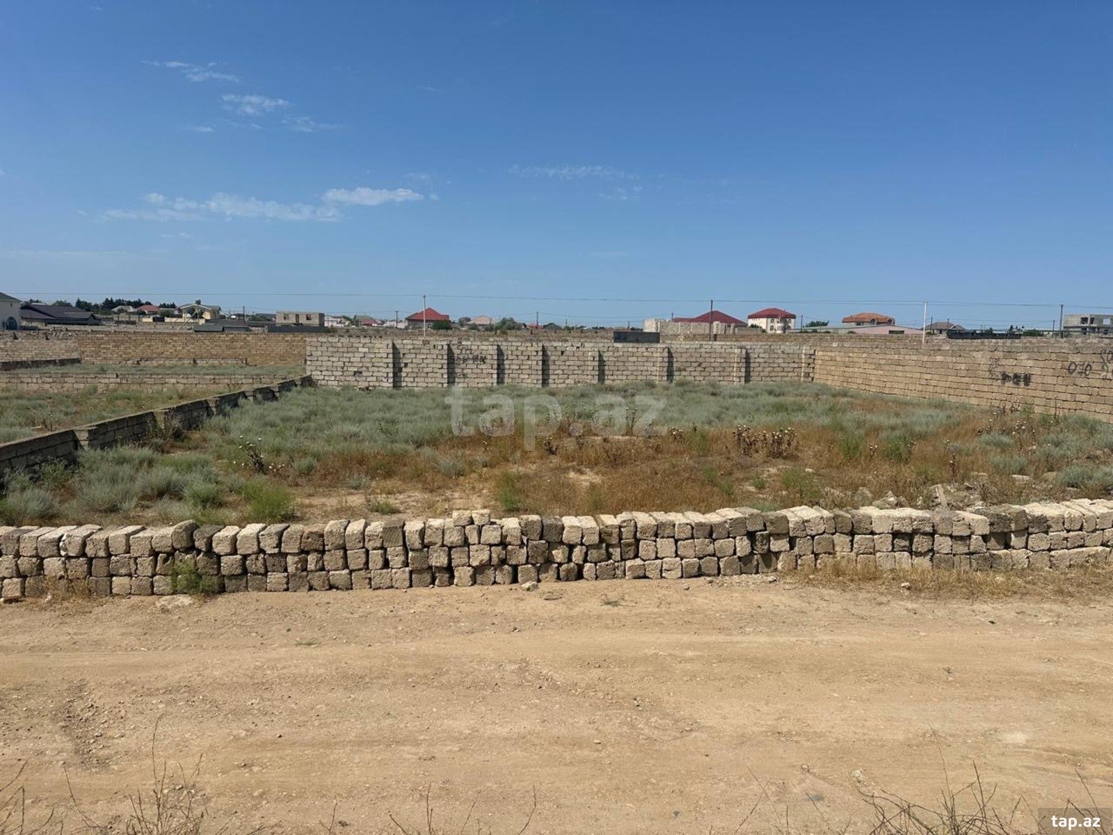 5 sot torpaq sahəsi, Türkan qəs.
