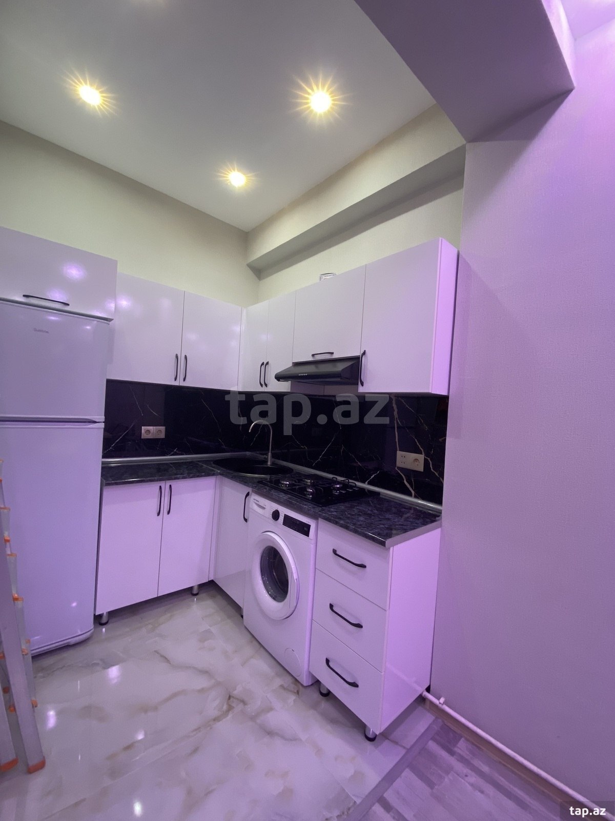2-otaqlı yeni tikili kirayə verilir, Həsənbəy Zərdabi pr. 202 A, 55 m²