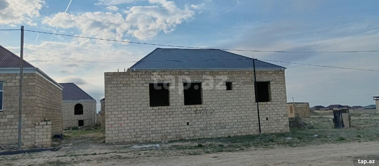 5 otaqlı həyət evi satılır, Gəncə