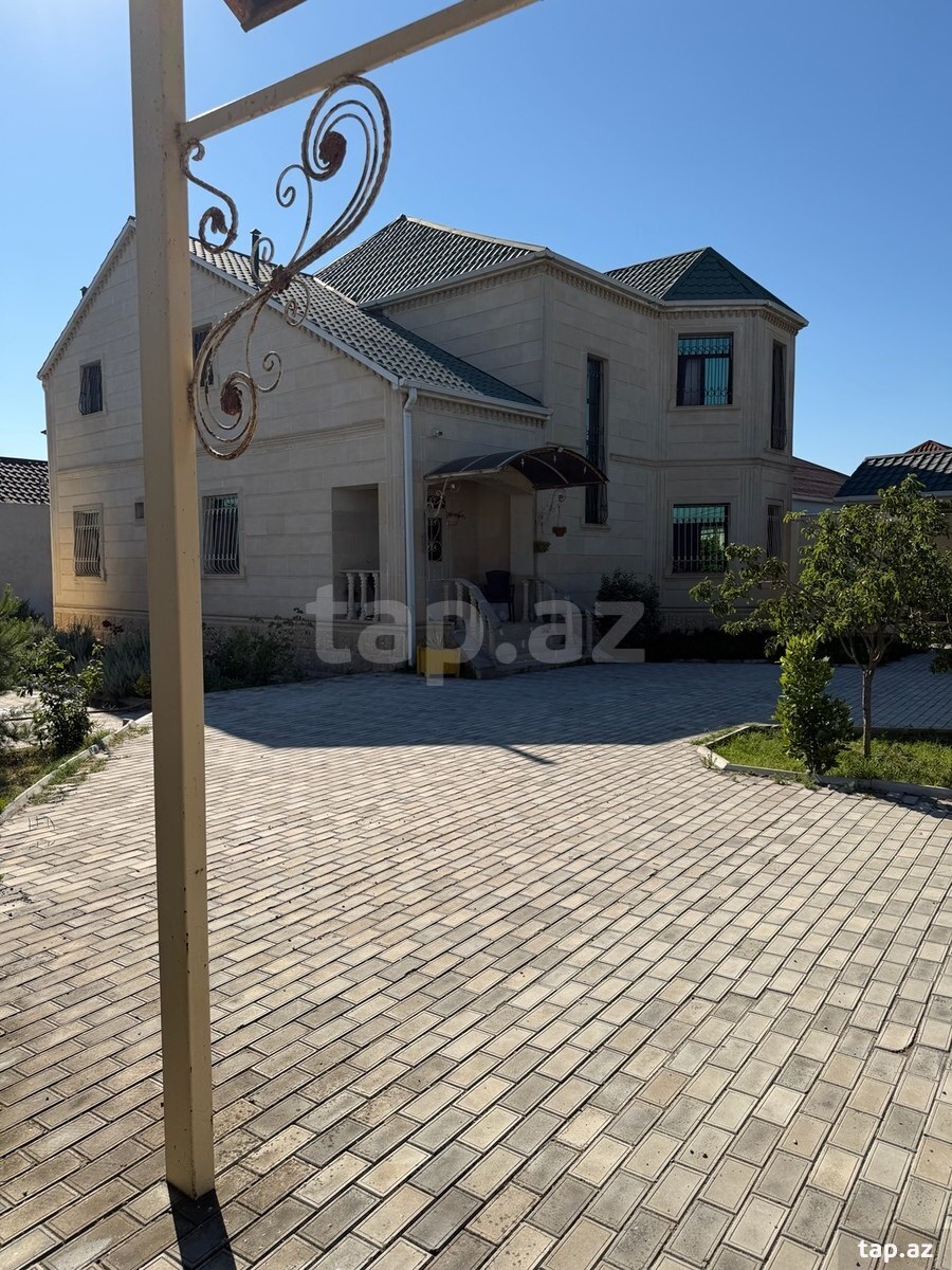 6 otaqlı bağ evi satılır, Bakı