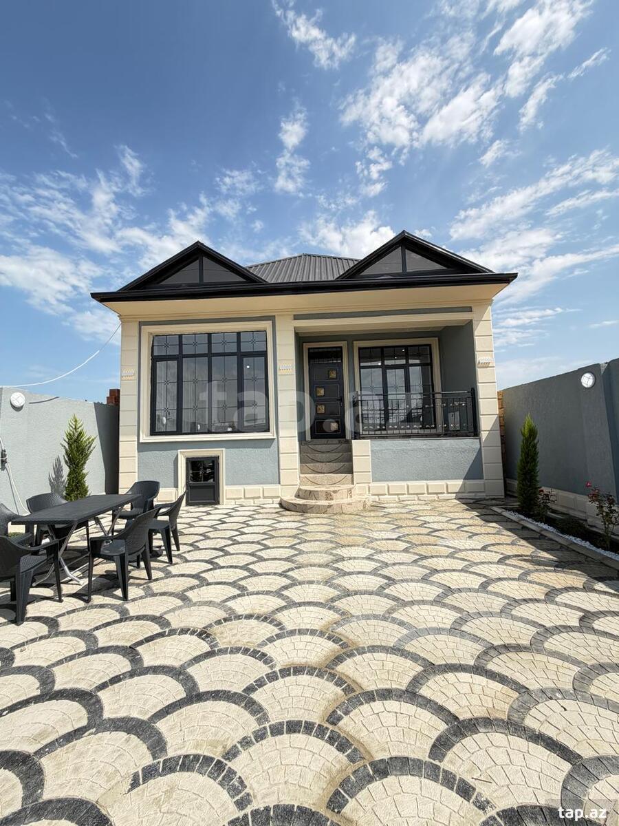 3 otaqlı həyət evi satılır, Bakı