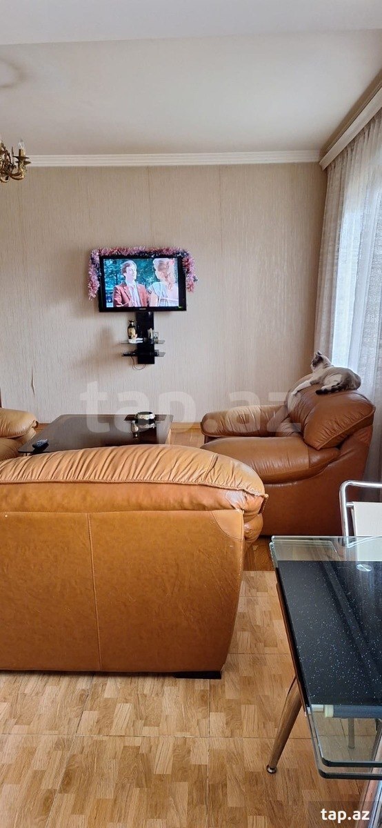 2 otaqlı mənzil satılır, Bakı