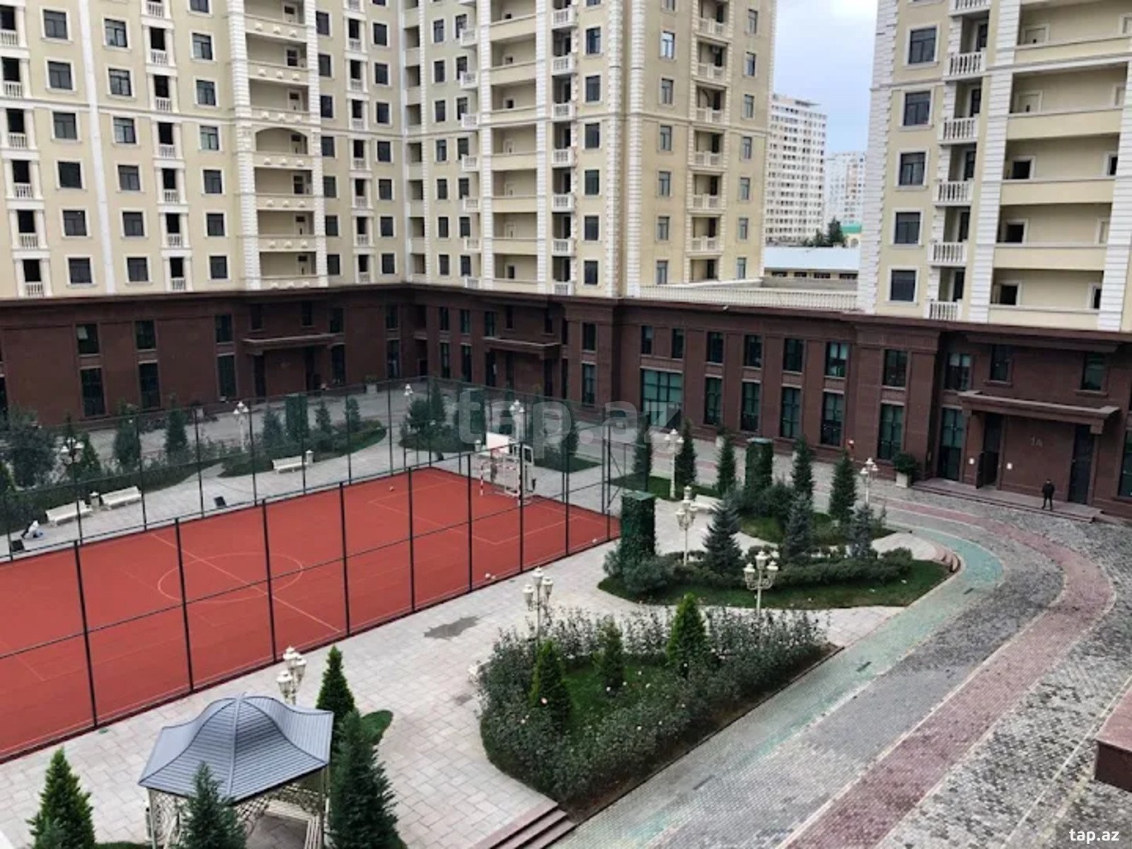 2 otaqlı mənzil kirayə verilir, Bakı