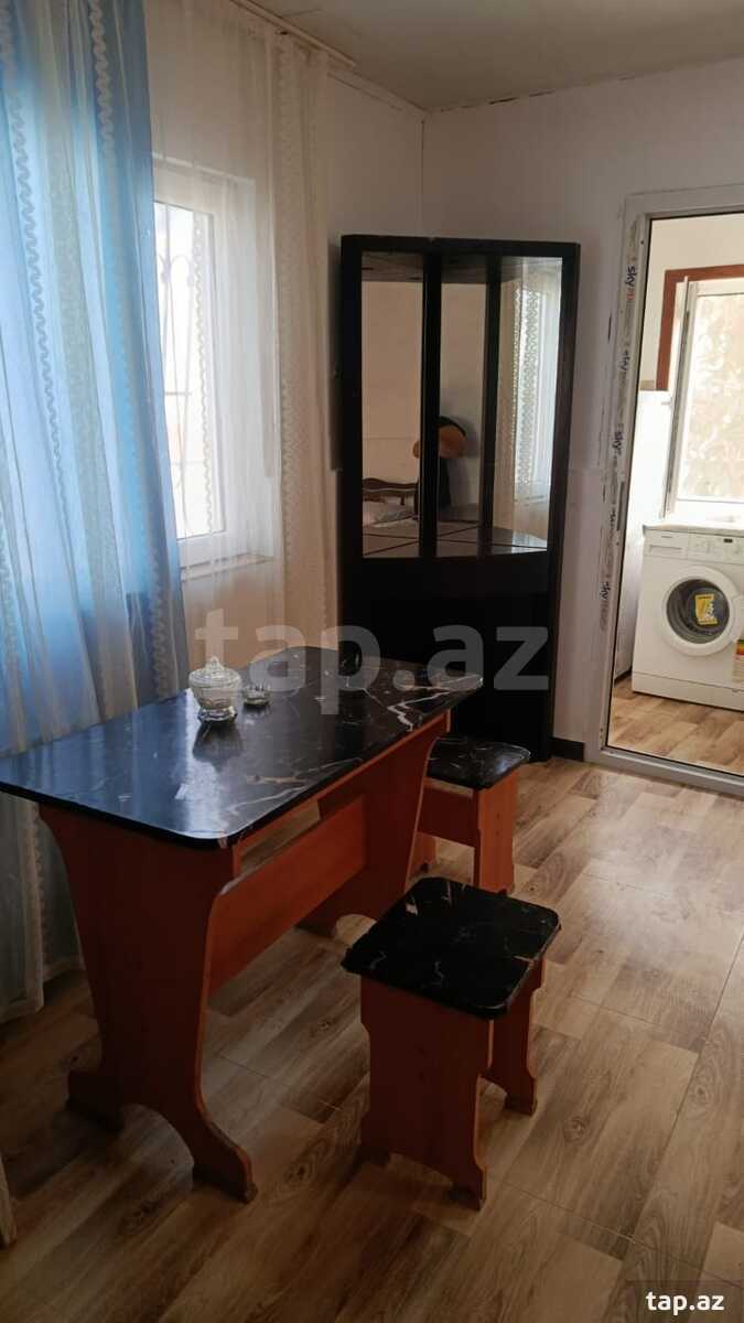 1 otaqlı həyət evi kirayə verilir, Bakı