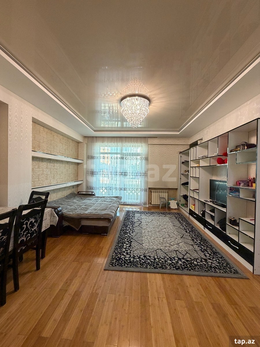 2 otaqlı mənzil satılır, Bakı