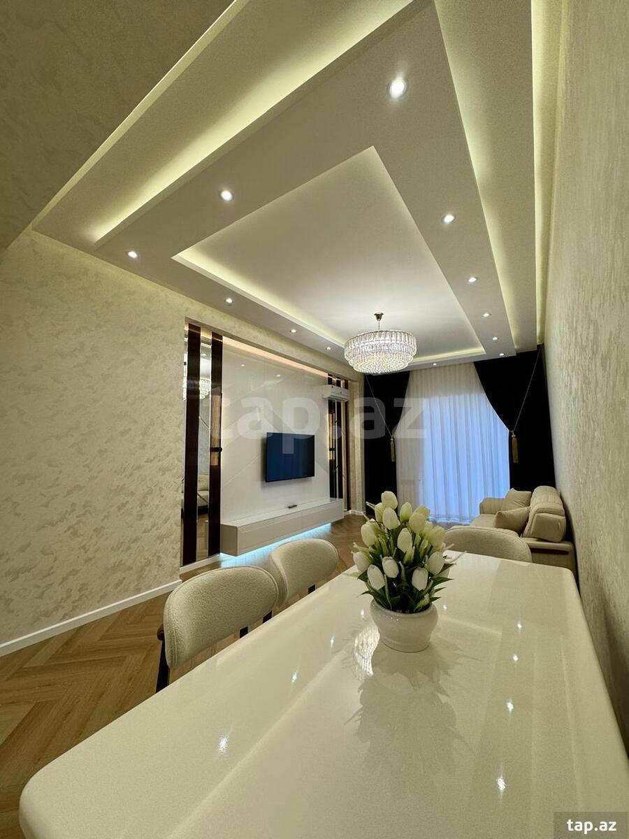 3 otaqlı mənzil satılır, Bakı