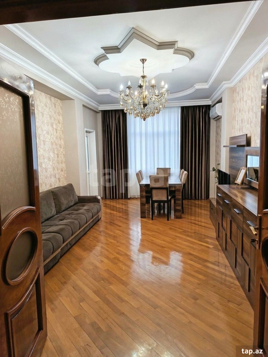 3 otaqlı mənzil satılır, Bakı