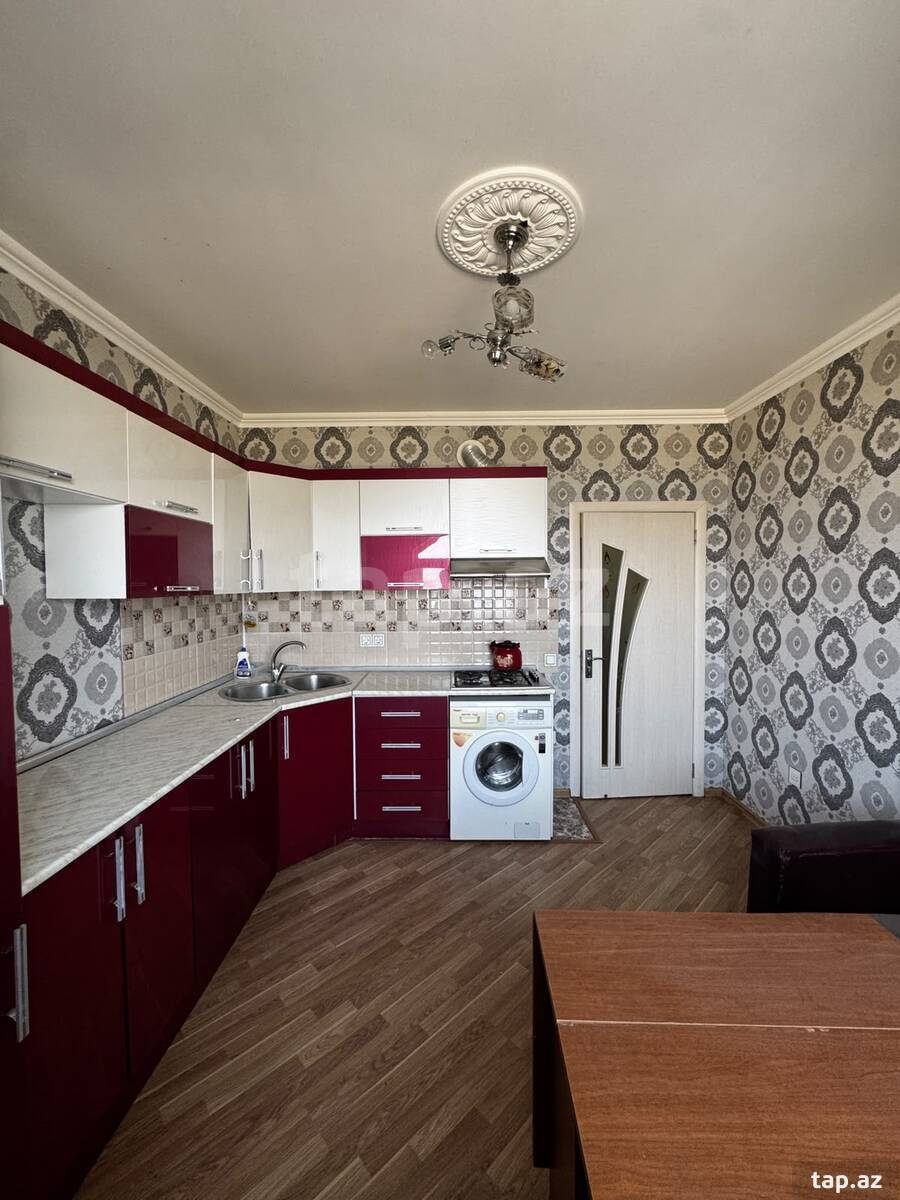 2 otaqlı mənzil satılır, Bakı