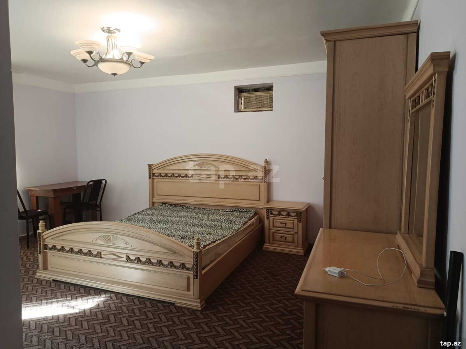 1 otaqlı mənzil kirayə verilir, Bakı