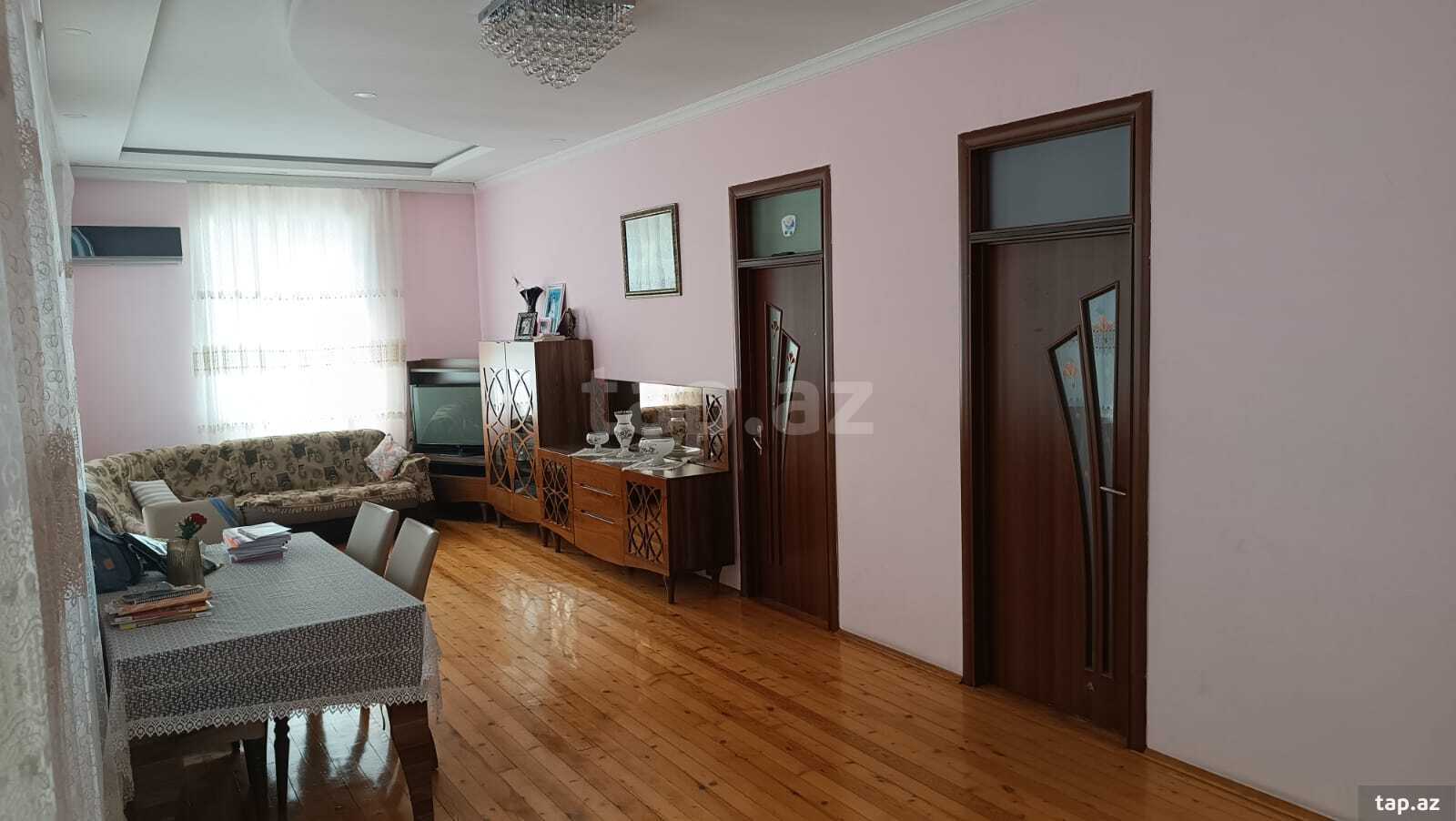 4 otaqlı həyət evi satılır, Bakı