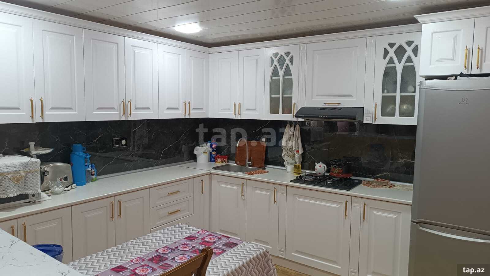 4 otaqlı həyət evi satılır, Bakı