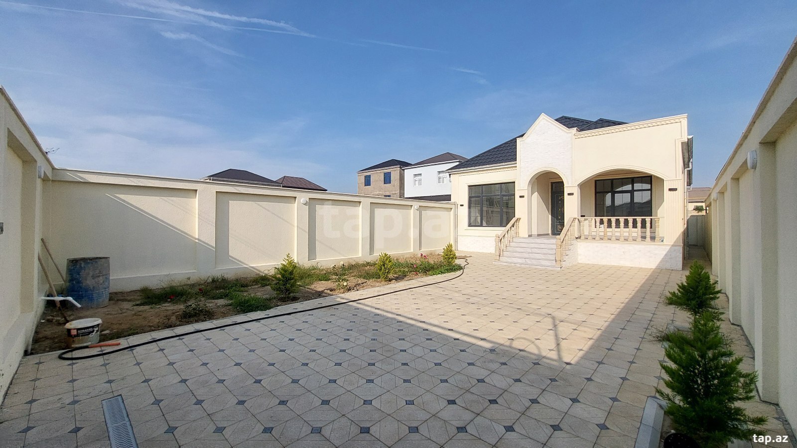 4-room private house for sale, Baku