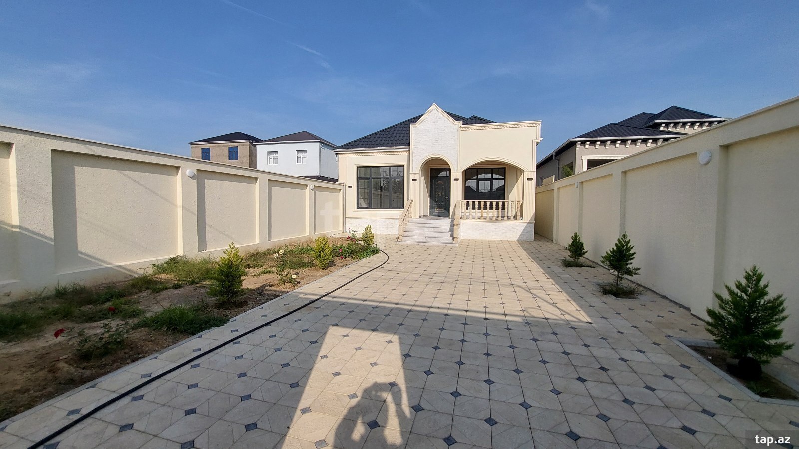 4-room private house for sale, Baku