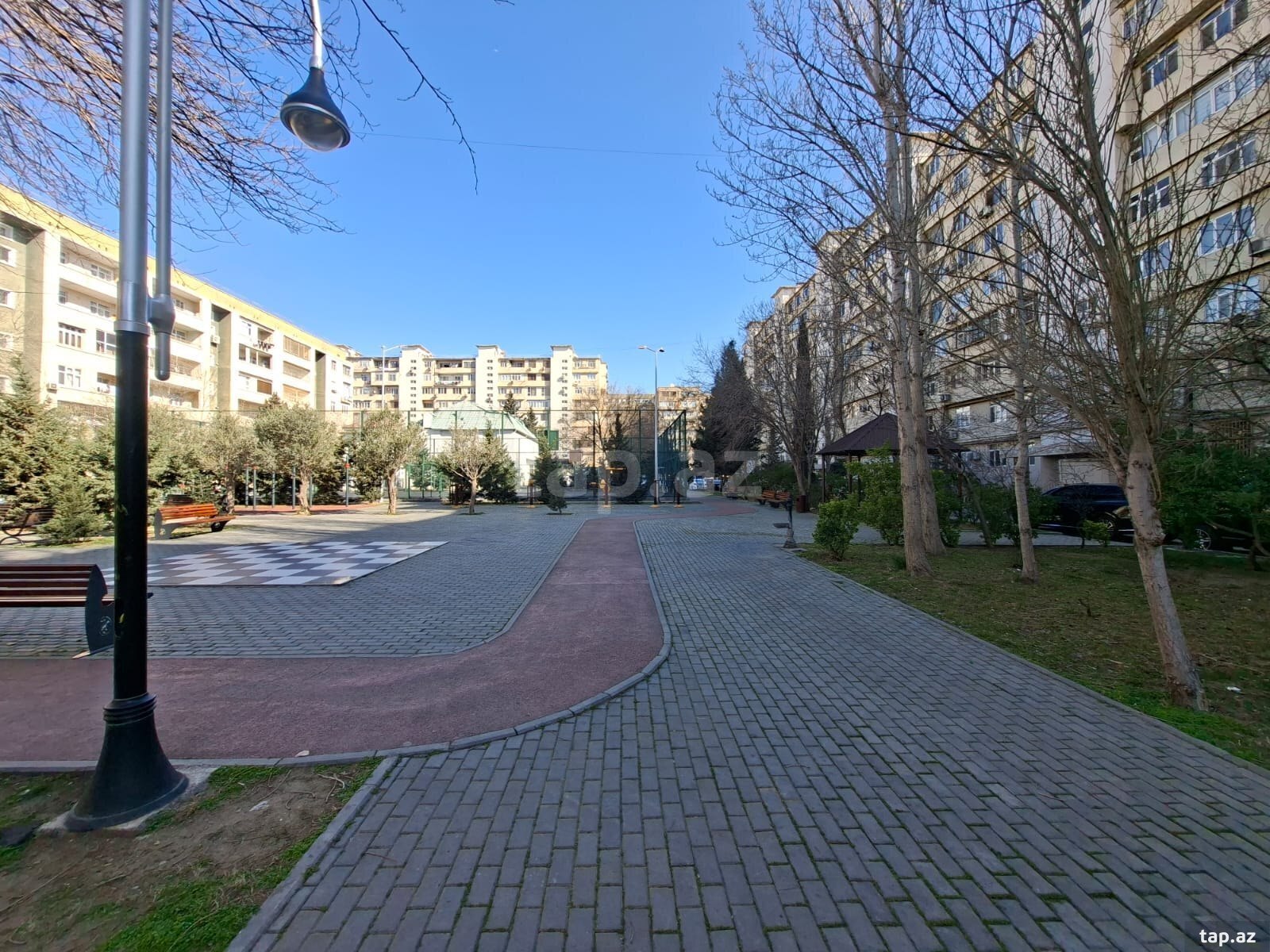2-otaqlı mənzil, Atatürk pr., 64 m²