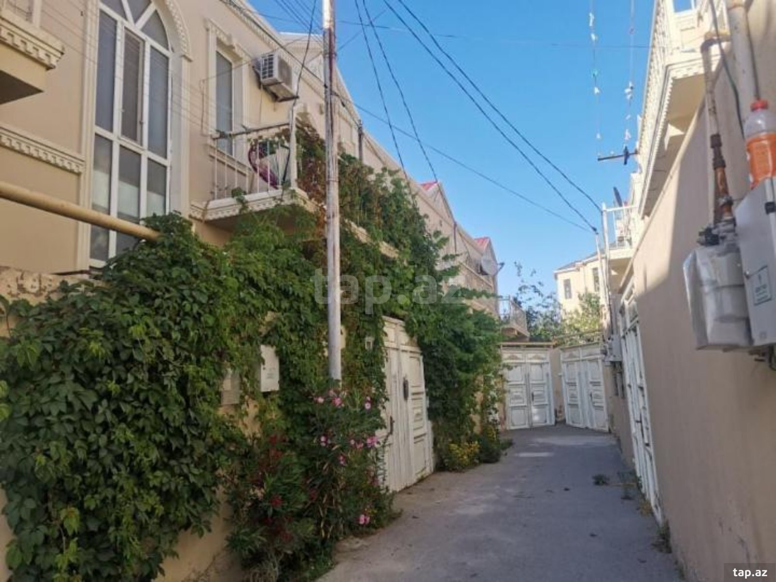 4 otaqlı mənzil satılır, Bakı