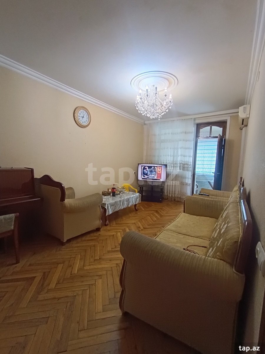 4-комн. квартира на продажу, Гянджа