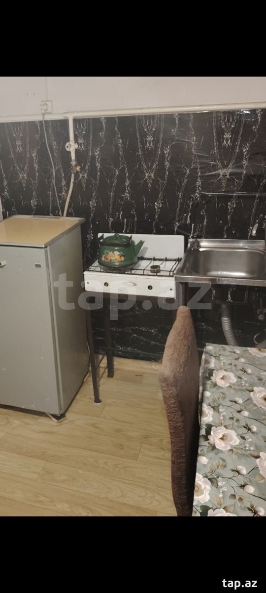 1 otaqlı mənzil satılır, Şəki