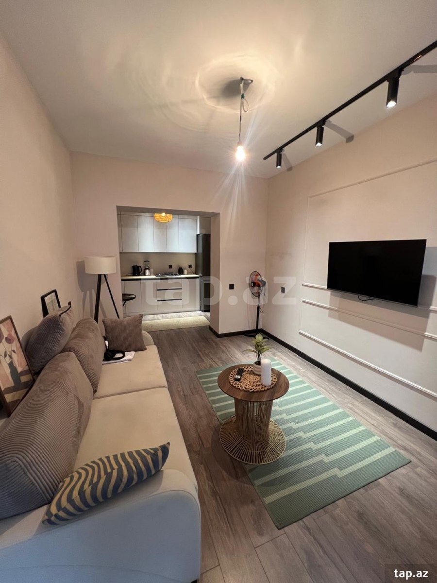 2 otaqlı mənzil satılır, Qaraçuxur, Bakı