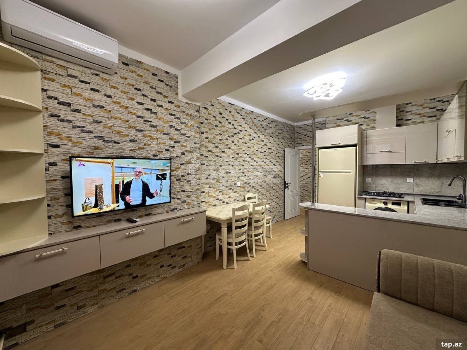 2-комн. квартира в аренду, Баку
