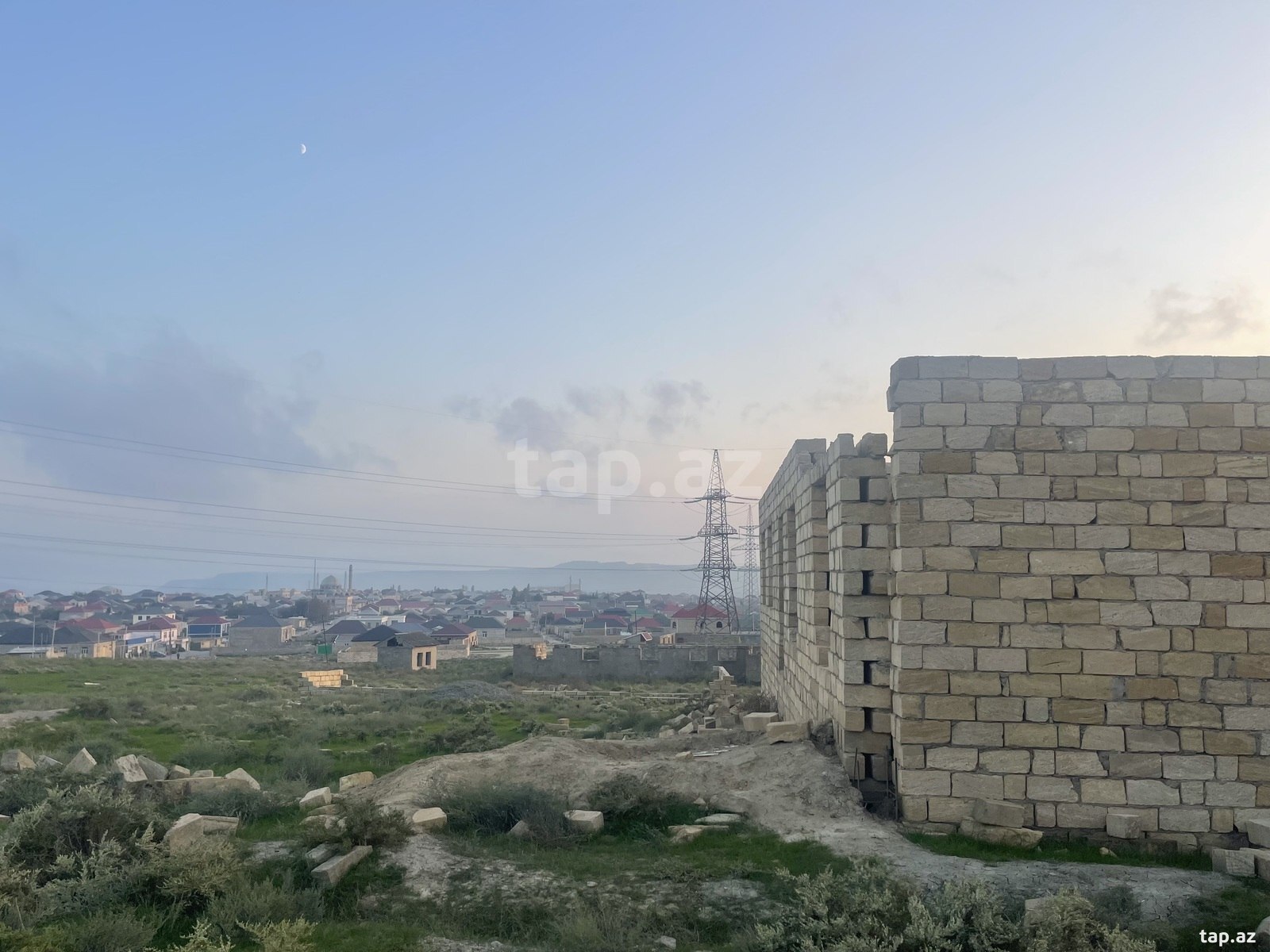 Land for sale, Baku