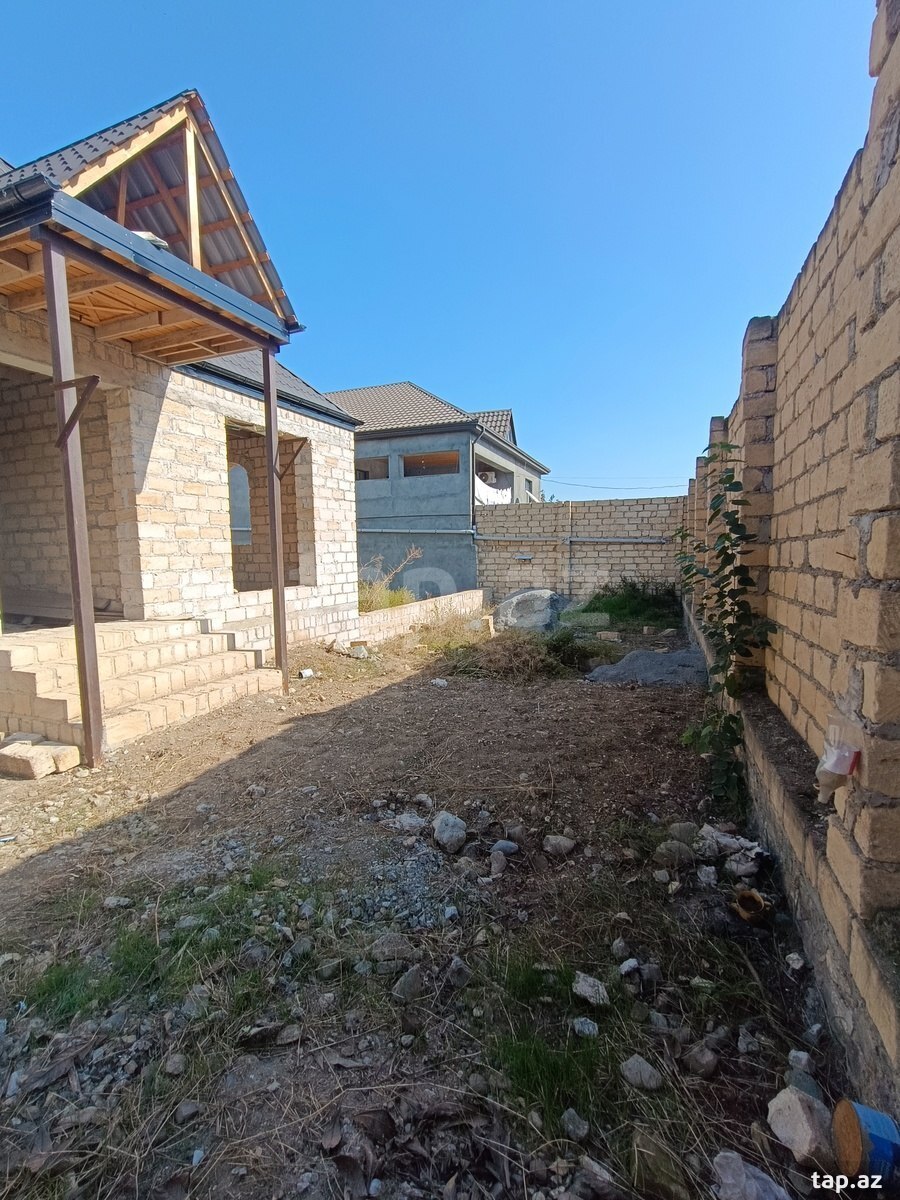 4 otaqlı həyət evi satılır, Gəncə