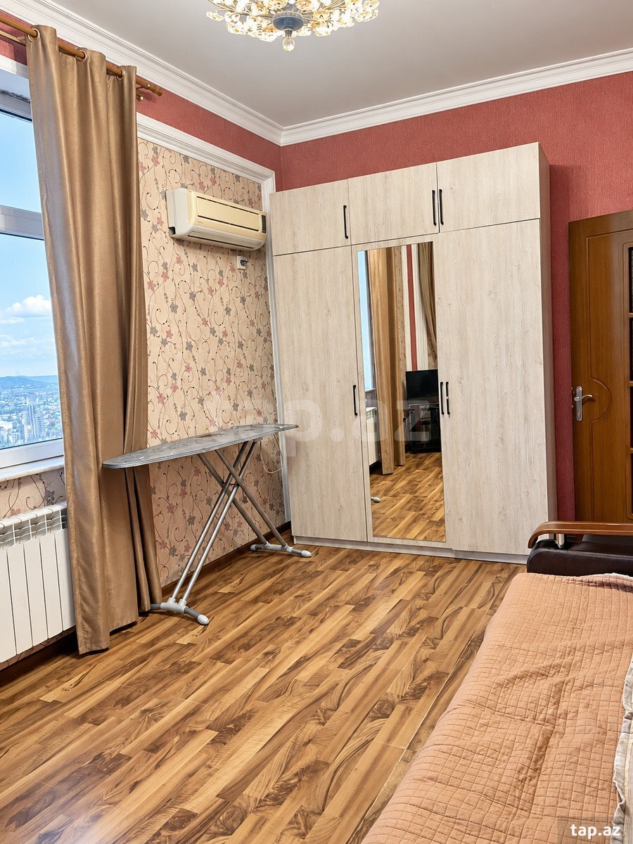 2 otaqlı mənzil satılır, Bakı