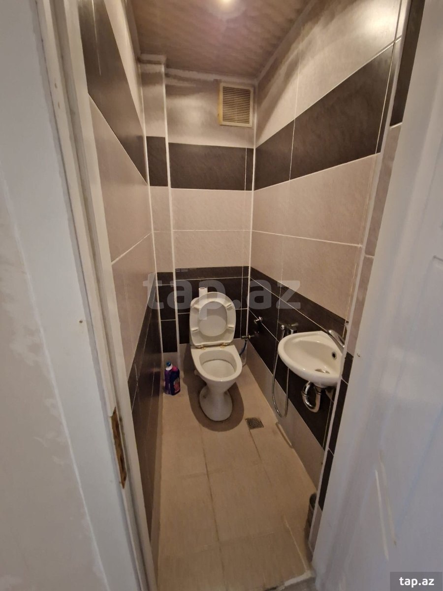 4-room apartment for sale, Baku