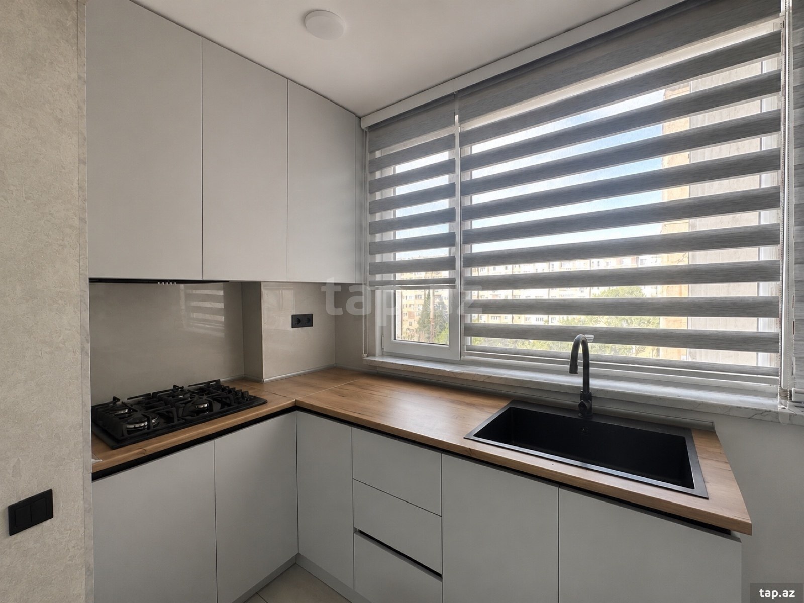 4-room apartment for sale, Bakikhanov, Baku