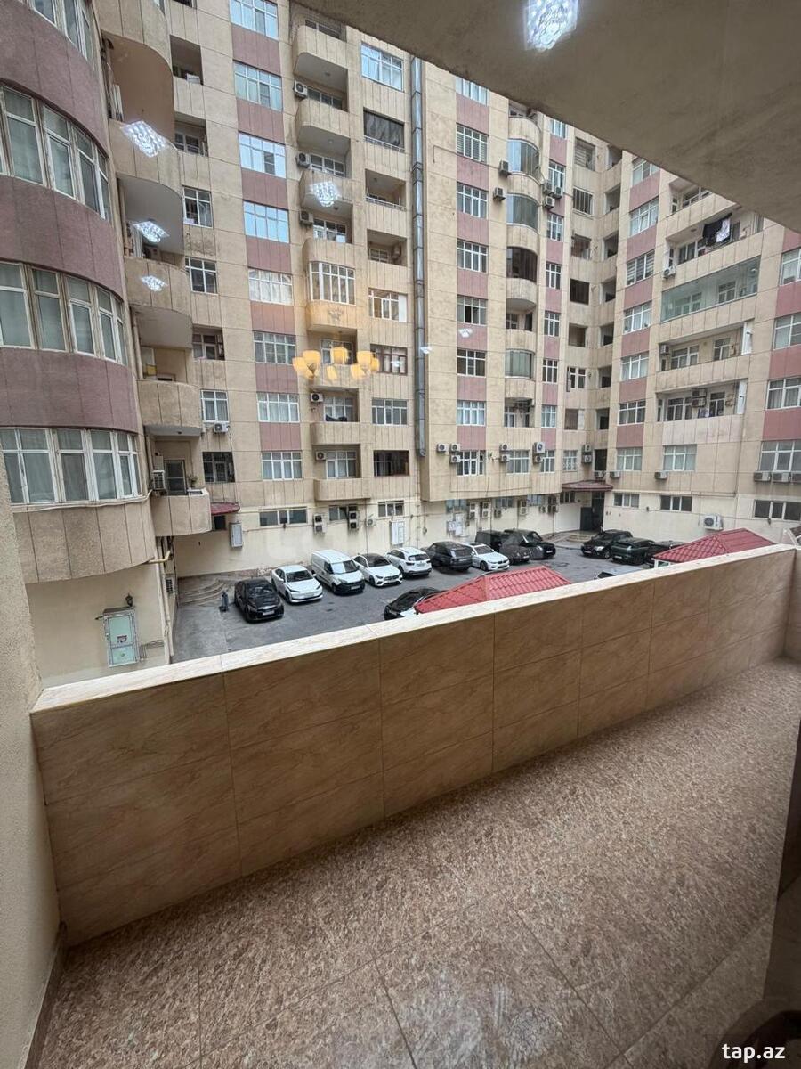 3 otaqlı mənzil satılır, Bakı